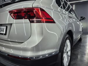 Volkswagen Tiguan HIGHLINE 2.0 TDI MANUAL 6SPEED F - Image 4