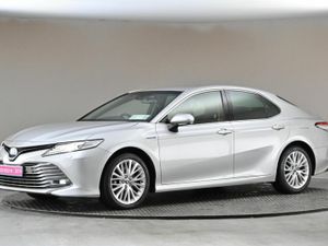 Toyota Camry 2.5 HYBRID PLATINUM **FULL LEATHER**S - Image 4