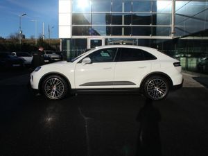 Porsche Macan Electric - Image 4