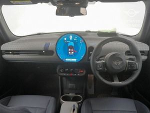 Mini Cooper Cooper C 5 Door - Image 4