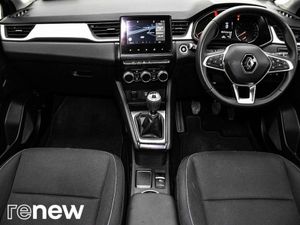 Renault Captur TCe 100 Iconic - Image 2