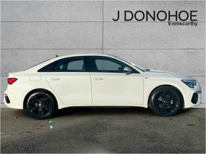 Audi A3 30 TFSI 110HP S Line Black Edition Styling - Image 4