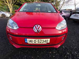 Volkswagen up! 2014 Automatic Heated Seats!!! - Image 2