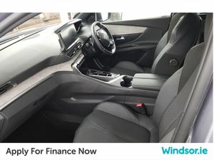 Peugeot 5008 1.2 Hybrid 136bhp E-DCS6 GT - Image 4