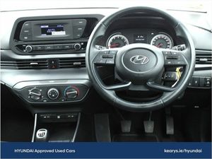 Hyundai i20 CLASSIC - ONE OWNER - Image 4