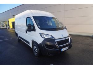 Peugeot Boxer 335 PRO L2H2 BLUE HDI - Image 2