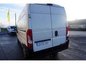 Peugeot Boxer 335 PRO L2H2 BLUE HDI - Image 4