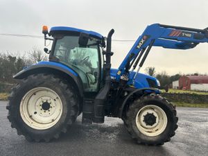 2015 New Holland T6-165 with Loader - Image 4