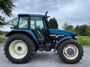 1999 New Holland 8360 - Image 4