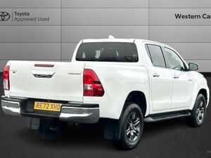Toyota Hilux 2.4 D-4D Icon 4WD Euro 6 (s/s) 4dr - Image 2