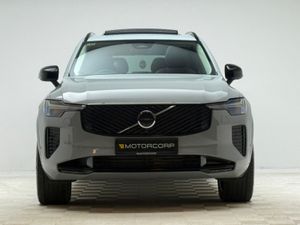 Volvo XC90 PLUS T8 PHEV AWD AUTO *7 SEATER* - Image 2