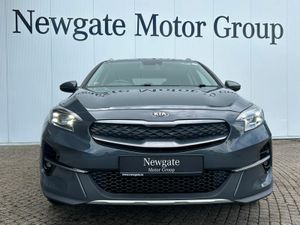 Kia XCeed Phev 5DR Auto - Image 3