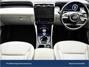 Hyundai Tucson 2WD Executive Plus - Image 4