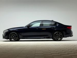 BMW 5-Series 530E M SPORT - Image 4