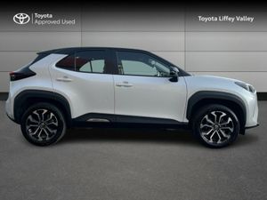 Toyota Yaris Cross YARIS CROSS LUNA SPORT - Image 3