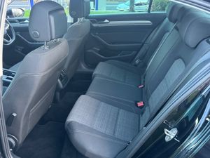 JAN SALE 🎯 Volkswagen Passat 2022 automatic - Image 3
