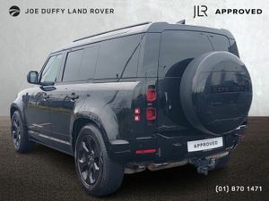 Land Rover Defender X-DYNAMIC SE D250 110 3.0 - Image 3