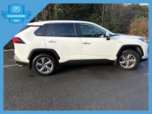 Toyota RAV4 RAV4 HYBRID PLATINUM 2WD 4DR AUTO - Image 4