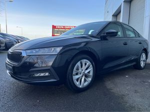 Skoda Octavia 1.0 PETROL AMBITION AUTO 110HP - Image 3