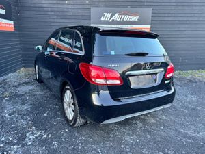 Mercedes-Benz B-Class B180 1.6 AUTO - Image 4