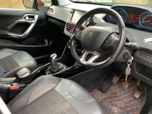 Peugeot 2008 2018 1.6 Hdi - Image 4