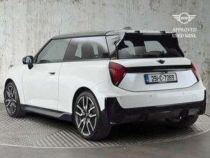 Mini Cooper Cooper E - Image 3