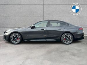 BMW i5 eDrive40 M Sport Pro Saloon - Image 3