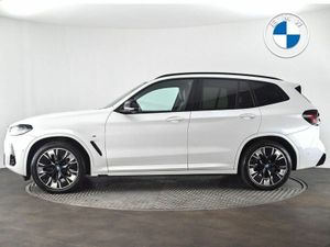 BMW iX3 M Sport Pro - Image 4