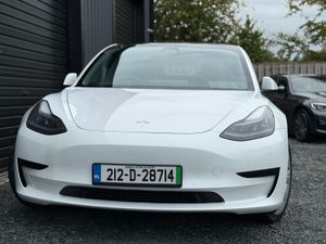 212 Tesla Model 3 Standard Range Plus - Image 2