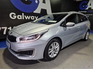 Kia Ceed AUTOMATIC-1.6 CRDI-LOW MILEAGE - Image 3