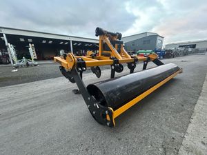 McConnel 4 Leg Shakeaerator - Image 2