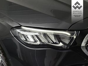 Mercedes-Benz E-Class E220d  AMG Line - Image 4