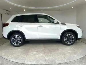 Suzuki Vitara 1.4 Boosterjet 48V Hybrid SZ5 5dr - Image 4