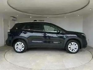 Suzuki S-CROSS 1.5 Hybrid Motion 5dr AGS - Image 4