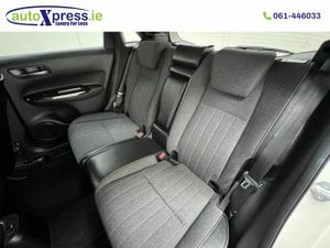 Honda Fit 1.5 E:HEV HOME Automatic, Reversing came - Image 4