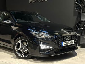 I 30 NLINE 5DR LOW MILEAGE - Image 2