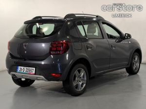 Dacia Sandero Stepway Blue dCi 95 STEPWAY Alternat - Image 3