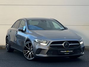 Mercedes-Benz A180d Auto Night Edition - Image 2