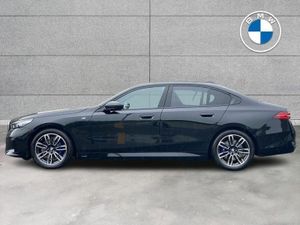 BMW 5-Series 530e M Sport Saloon - Image 3