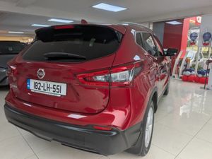 Nissan Qashqai 1.5 Sv 18 4dr - Image 3