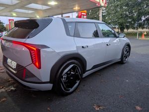 Kia EV4 Earth 3 Hatchback - Image 2