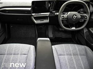 Renault Megane E-Tech Techno EV60 220hp - Image 3