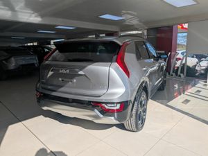 Kia Niro PHEV Special Edition (Sunroof) - Image 3
