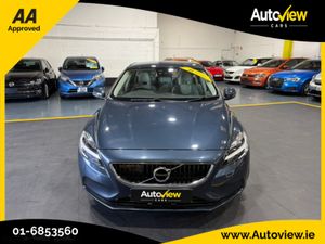 Volvo V40 1.5 Petrol. AA APPROVED // FINANCE & NAT - Image 3