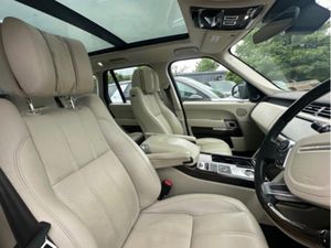 🇮🇪RANGE ROVER 3.0 VOUGE SE (PANORAMA ROOF)DIESEL - Image 3