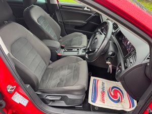 Volkswagen Golf 2019 highline auto 1.6 - Image 2