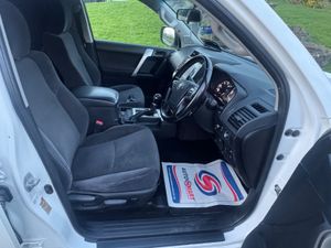 JAN SALE 🛞 Toyota Land Cruiser  auto 2022 + VAT - Image 3