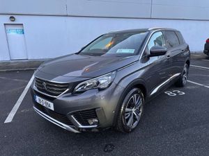 Peugeot 5008 1.2 PETROL, ALLURE, 130BHP LOW KMS, N - Image 3