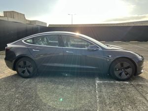 Tesla Model 3 Model 3 Rear Wheel Drive - Image 4
