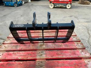 MICRO DIGGER LAWN RAKE....20mm PINS......258w. - Image 3